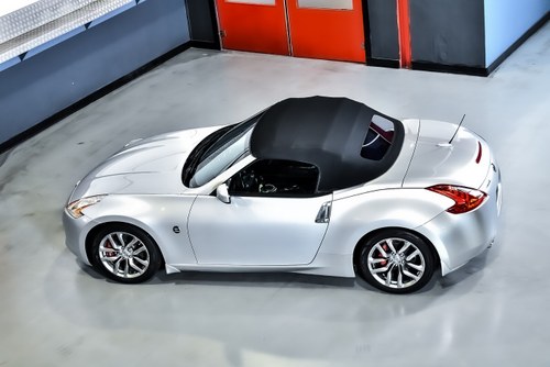 2009 Nissan 370Z Convertible 3,7L V6 à venda (imagem 25 de 92)