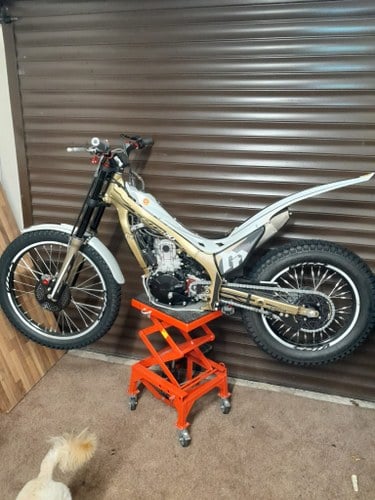 2018 Montesa Cota 50th Anniversary Trials bike à venda (imagem 4 de 13)