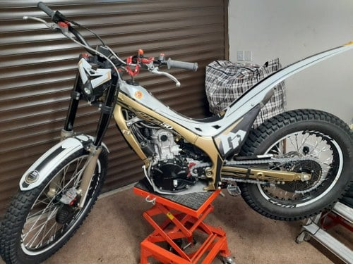 2018 Montesa Cota 50th Anniversary Trials bike à venda (imagem 5 de 13)