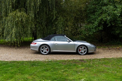 2006 Porsche 911 Carrera 4 S Tiptronic S In vendita (immagine 35 di 288)
