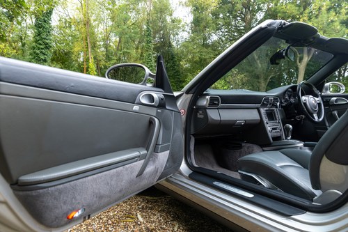 2006 Porsche 911 Carrera 4 S Tiptronic S In vendita (immagine 68 di 288)