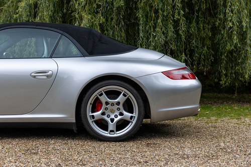 2006 Porsche 911 Carrera 4 S Tiptronic S In vendita (immagine 182 di 288)