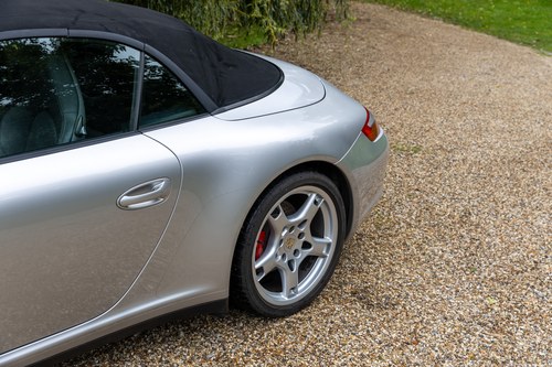 2006 Porsche 911 Carrera 4 S Tiptronic S In vendita (immagine 186 di 288)