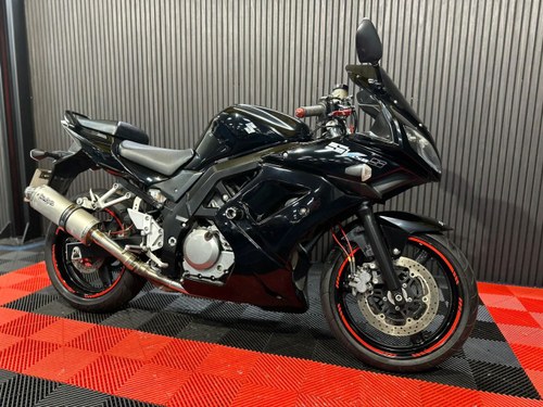 2009 SUZUKI SV650S À venda