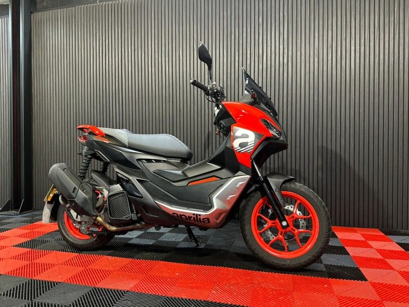 2022 Aprilia SR 125