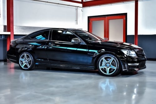 2014 Mercedes-Benz C63 AMG Coupe 6,3L V8 For Sale (picture 15 of 118)