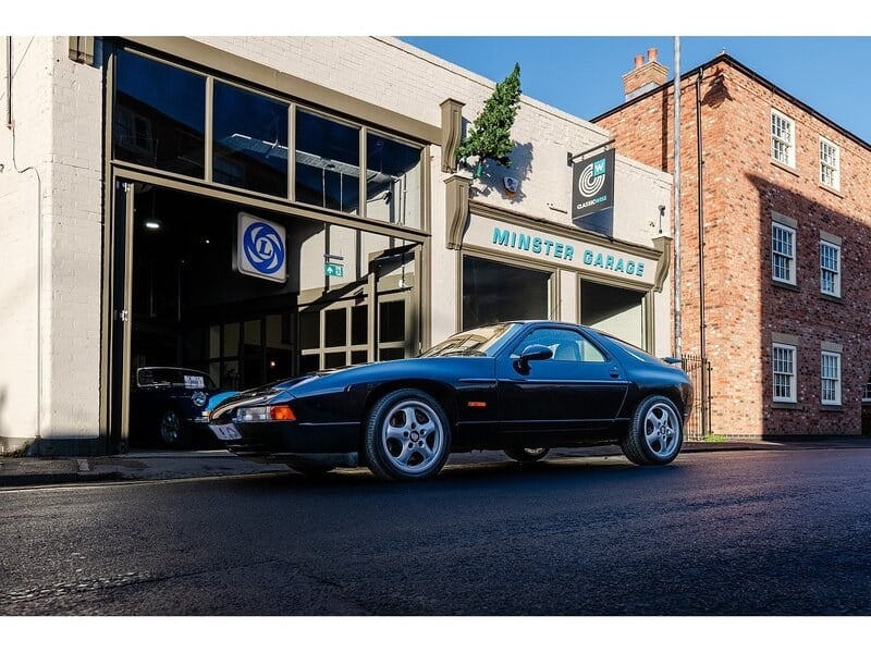 1994 Porsche 928 GTS