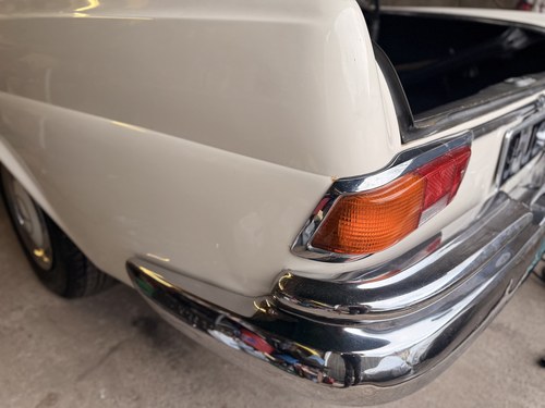 1965 Mercedes-Benz 220SEB Cabriolet W111 In vendita (immagine 208 di 281)