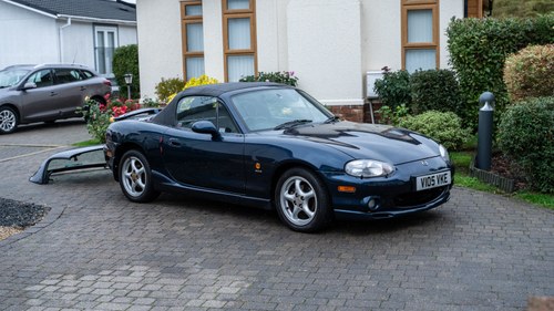 1999 Mazda MX-5 Mk2 Sport + Factory hard top à vendre (picture 3 of 216)