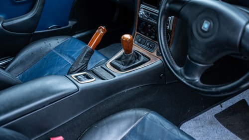 1999 Mazda MX-5 Mk2 Sport + Factory hard top à vendre (picture 28 of 216)