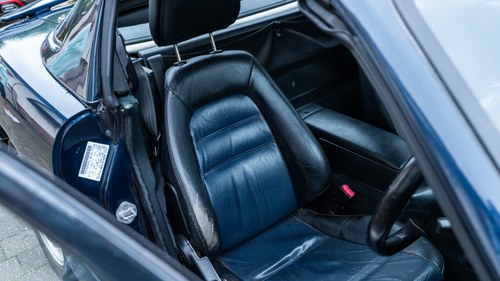 1999 Mazda MX-5 Mk2 Sport + Factory hard top à vendre (picture 60 of 216)