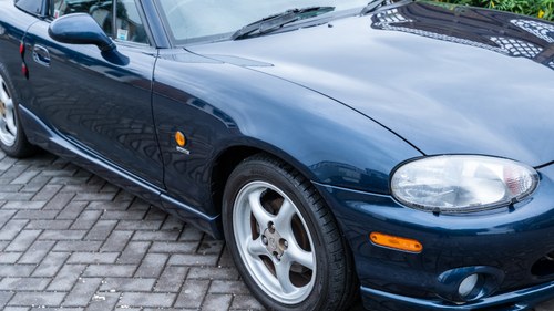 1999 Mazda MX-5 Mk2 Sport + Factory hard top à vendre (picture 115 of 216)