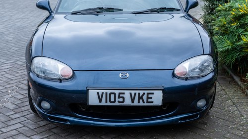 1999 Mazda MX-5 Mk2 Sport + Factory hard top à vendre (picture 122 of 216)