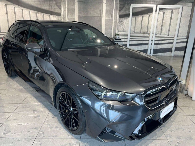 2025 BMW M5 Competition F90