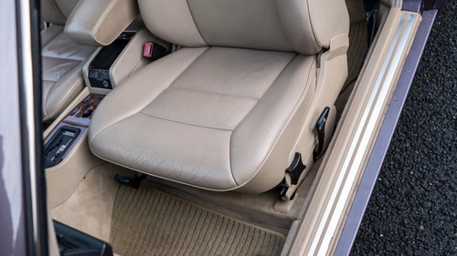 1994 Mercedes-Benz C124 320CE For Sale (picture 39 of 212)