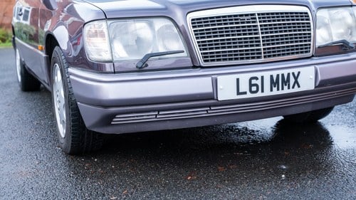 1994 Mercedes-Benz C124 320CE For Sale (picture 64 of 212)