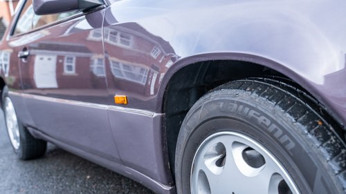 1994 Mercedes-Benz C124 320CE For Sale (picture 78 of 212)