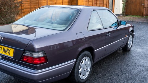 1994 Mercedes-Benz C124 320CE For Sale (picture 87 of 212)