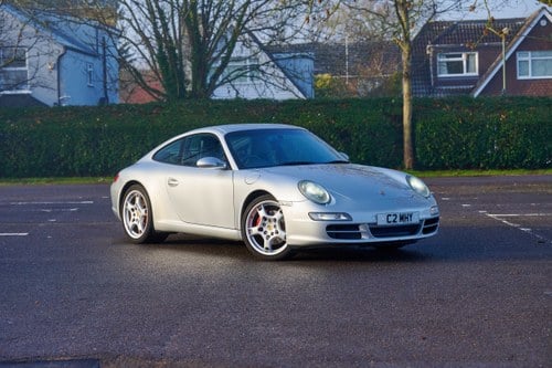 2004 Porsche 911 Carrera 2 S 997 zum Verkauf (Bild 2 von 189)