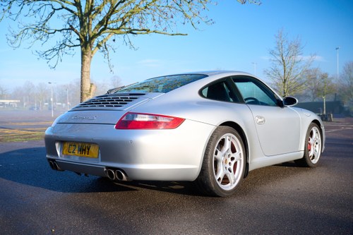 2004 Porsche 911 Carrera 2 S 997 zum Verkauf (Bild 16 von 189)