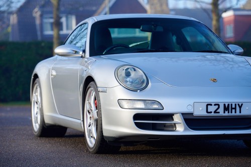 2004 Porsche 911 Carrera 2 S 997 zum Verkauf (Bild 83 von 189)