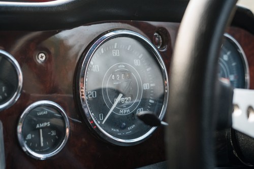 1965 Triumph TR4A IRS For Sale (picture 43 of 99)