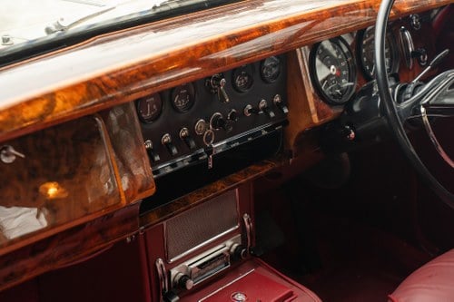 1961 Jaguar Mk2 2.4 Auto For Sale (picture 34 of 155)