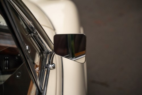 1961 Jaguar Mk2 2.4 Auto For Sale (picture 83 of 155)