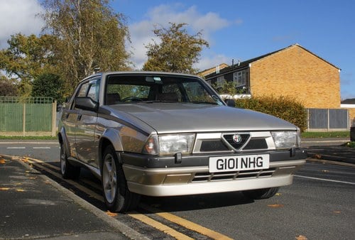 1990 Alfa Romeo 75 2.5L V6 Automatic For Sale (picture 16 of 129)