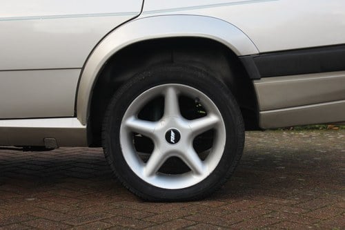 1990 Alfa Romeo 75 2.5L V6 Automatic For Sale (picture 30 of 129)