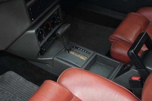 1990 Alfa Romeo 75 2.5L V6 Automatic For Sale (picture 36 of 129)