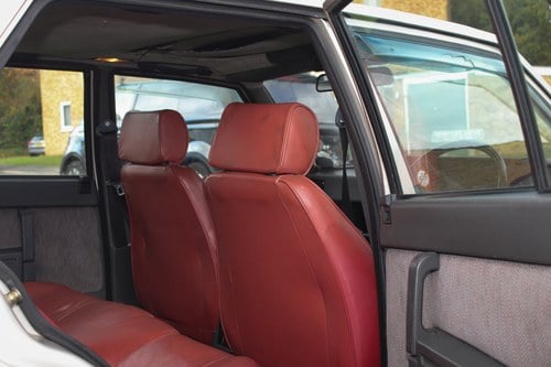 1990 Alfa Romeo 75 2.5L V6 Automatic For Sale (picture 49 of 129)