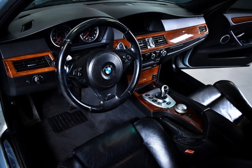 2008 BMW M5 Sedan 5,0L V10 Te koop (foto 34 van 95)