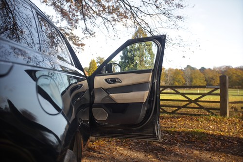 2019 Range Rover Velar R-DYN SE D2 For Sale (picture 13 of 59)