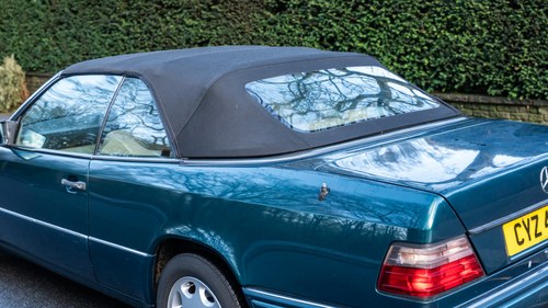 1995 Mercedes E220 Cabriolet A Sportline W124 zum Verkauf (Bild 99 von 218)