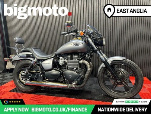 2016 TRIUMPH SPEEDMASTER 865 FINANCE SPECIALISTS APPLY NOW À venda