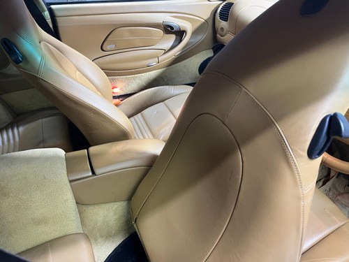 2001 Porsche 996.1 911 3.4L Carrera 2 Manual For Sale (picture 37 of 64)