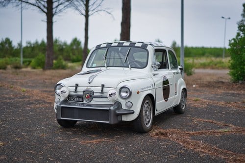 1964 Fiat Abarth 600 1000TC In vendita (immagine 5 di 113)