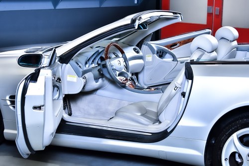 2005 Mercedes-Benz R230 SL500 Convertible 5,0L V8 In vendita (immagine 34 di 104)