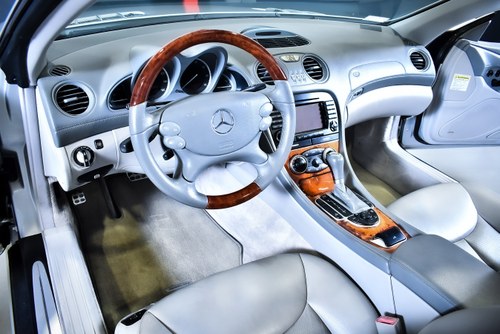 2005 Mercedes-Benz R230 SL500 Convertible 5,0L V8 In vendita (immagine 41 di 104)