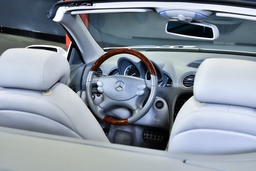 2005 Mercedes-Benz R230 SL500 Convertible 5,0L V8 In vendita (immagine 94 di 104)