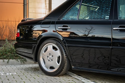 1995 Mercedes-Benz E36 AMG Auto W124 For Sale (picture 53 of 99)