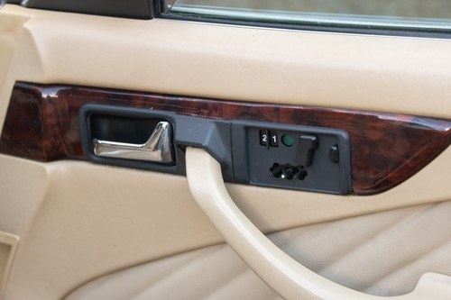 1990 Mercedes-Benz C126 500SEC Coupe à vendre (picture 36 of 158)