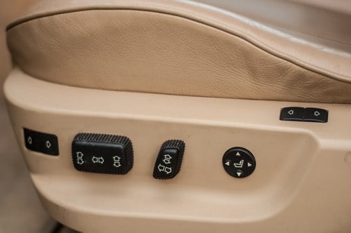 1998 BMW 740i E38 Te koop (foto 18 van 112)