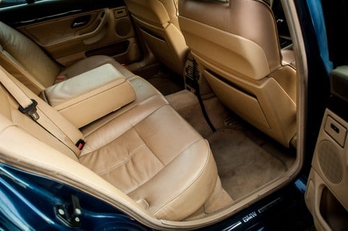 1998 BMW 740i E38 Te koop (foto 43 van 112)