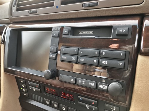 1998 BMW 740i E38 Te koop (foto 46 van 112)