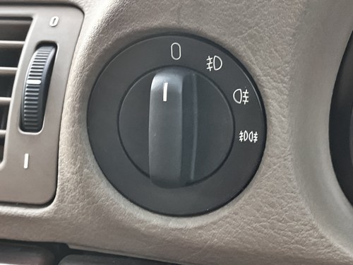 1998 BMW 740i E38 Te koop (foto 47 van 112)