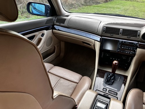 1998 BMW 740i E38 Te koop (foto 61 van 112)