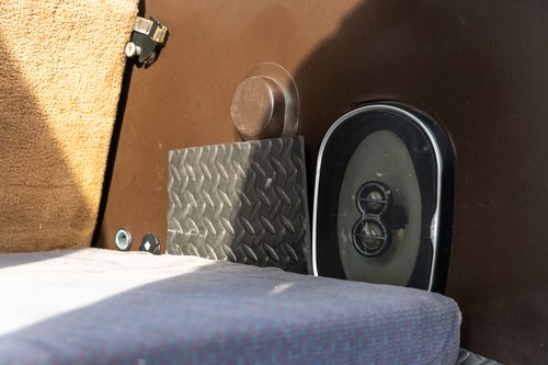 1986 Volkswagen T25 Caravelle GL Te koop (foto 48 van 236)