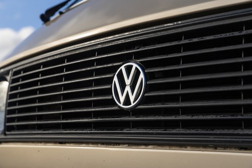 1986 Volkswagen T25 Caravelle GL Te koop (foto 114 van 236)